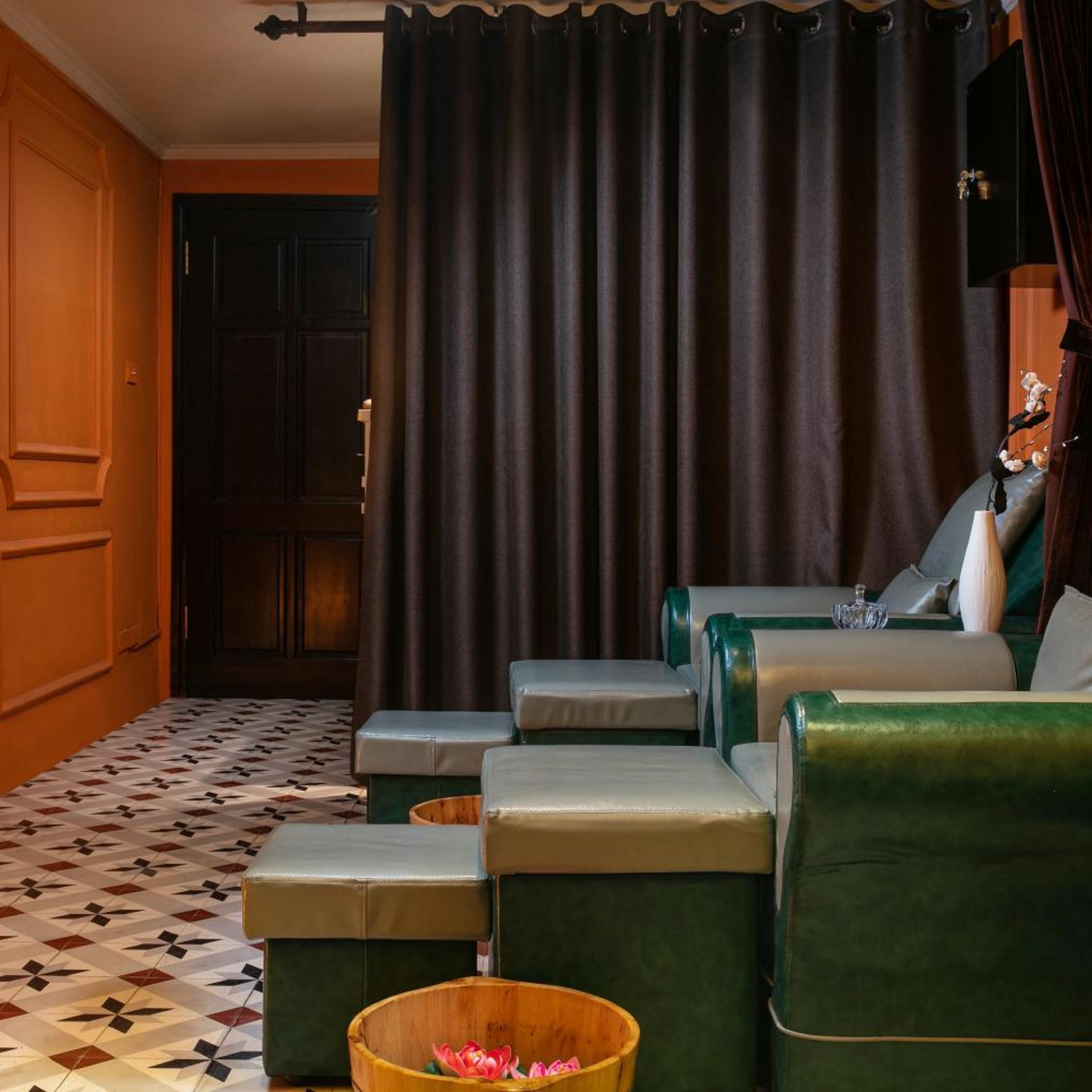 The Noble Swan Hotel And Spa 33/47