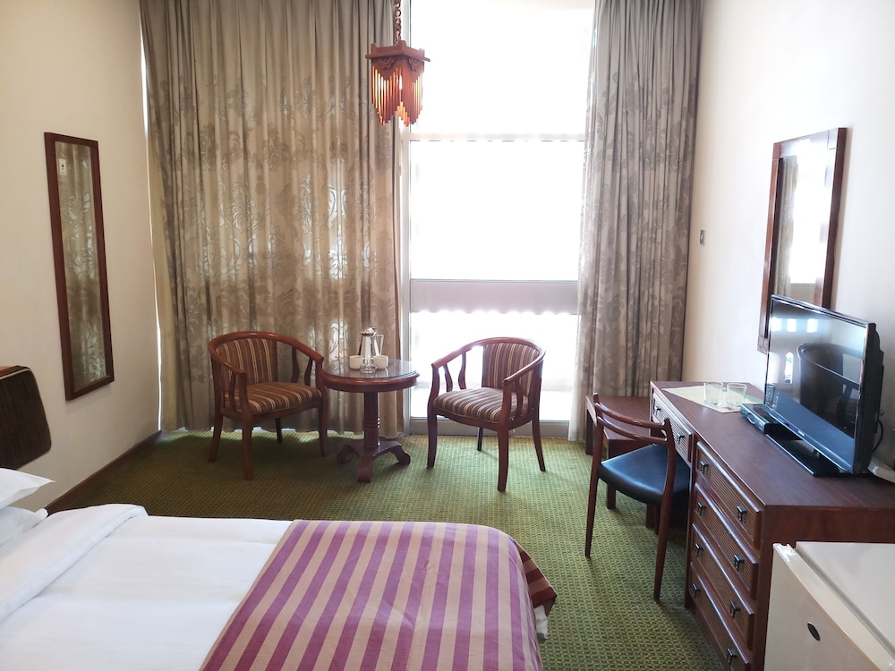 ORIENTAL PALACE HOTEL 14/52