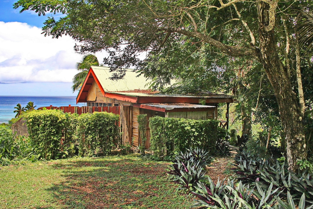 Maravu Taveuni Lodge 44/72