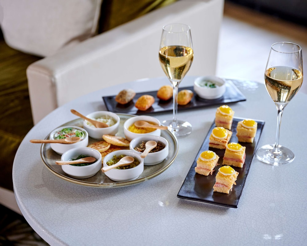 Hyatt Paris Madeleine 52/72
