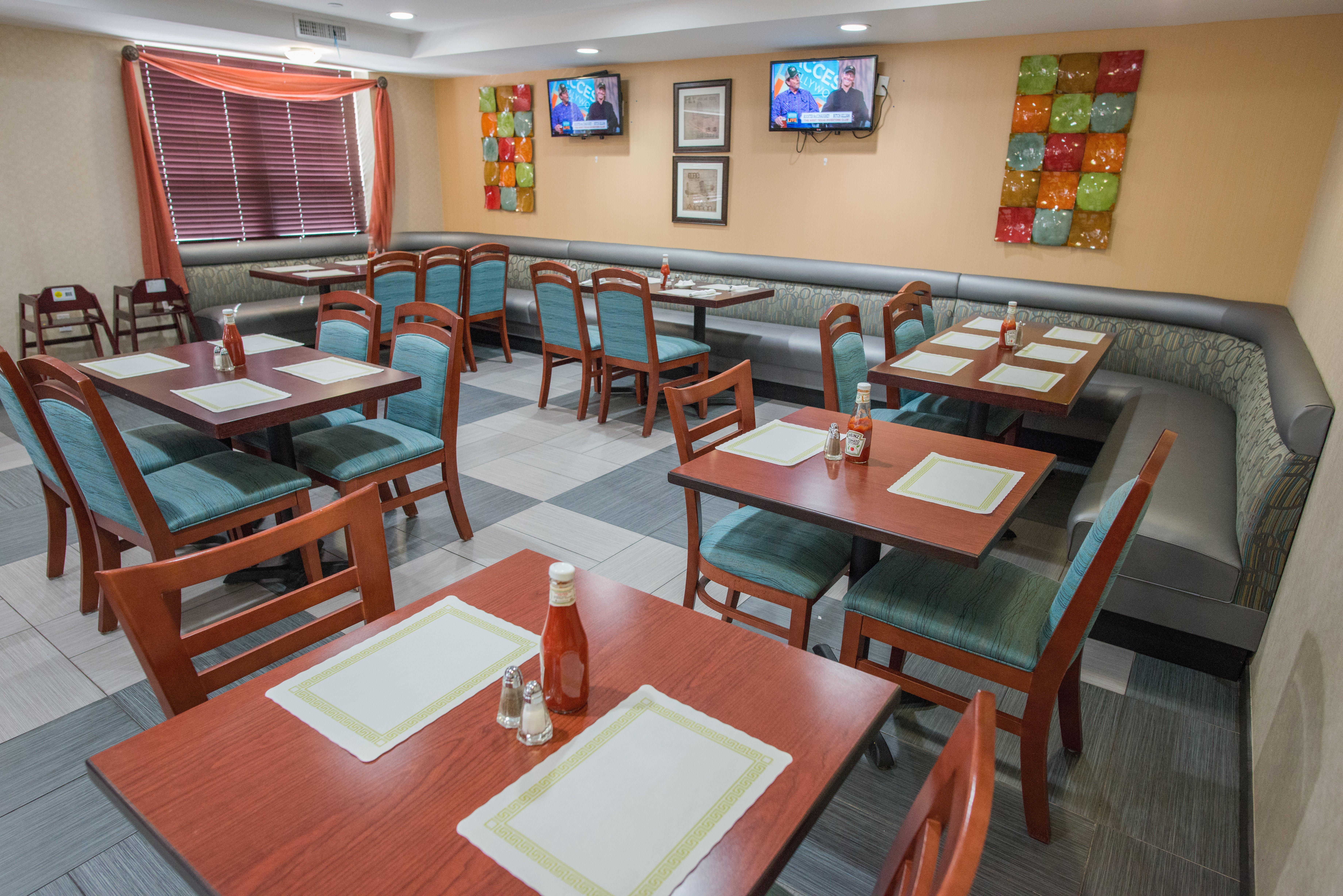 restaurant cafeteria