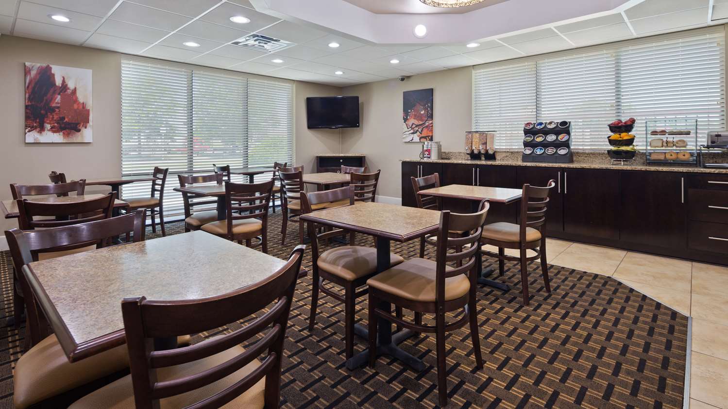 Best Western Lumberton 3/6