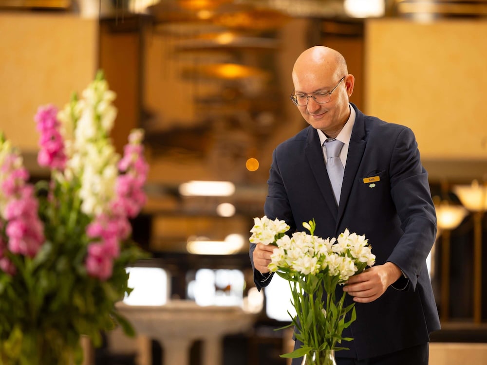 Sofitel Algiers Hamma Garden 10/74