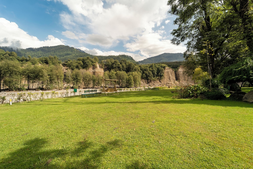 Span Resort And Spa 84/86