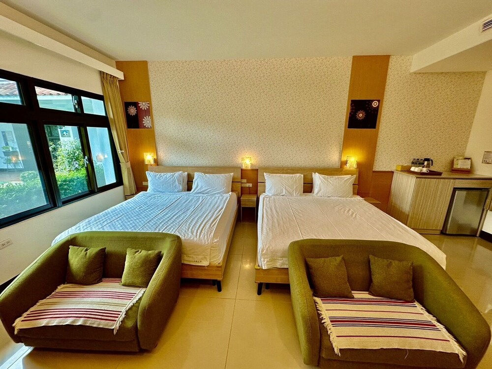Li Wu Zuo Can B&amp;B 17/71
