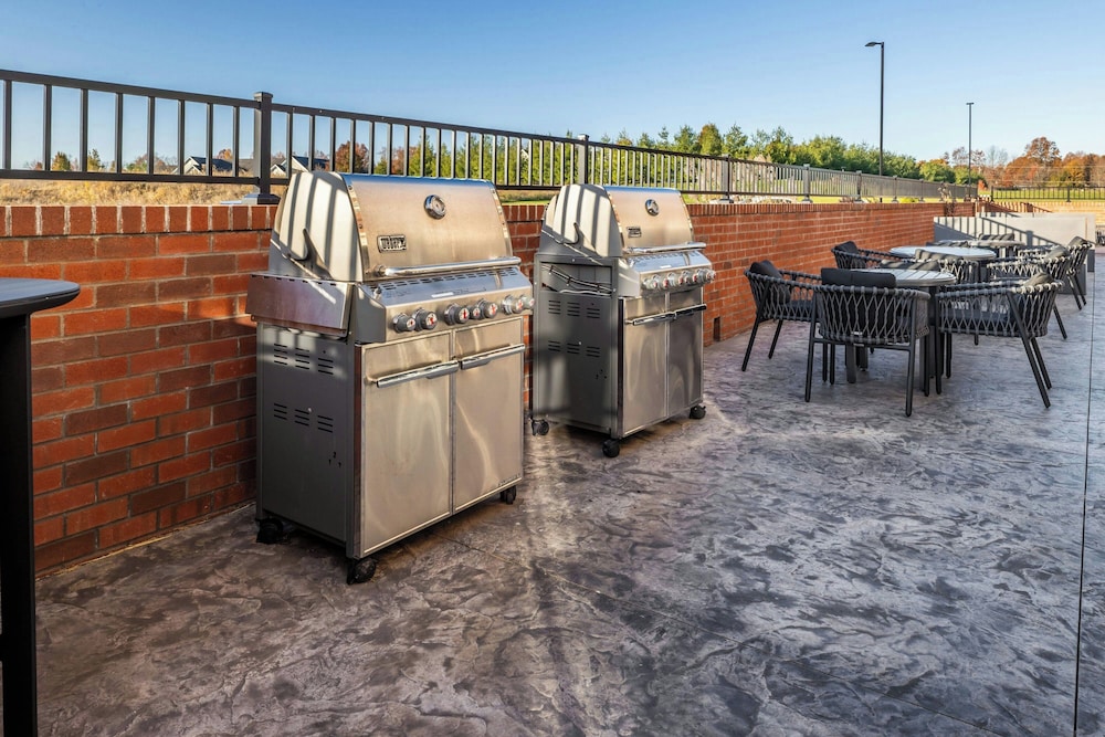 Towneplace Suites by Marriott Canfield 19/22