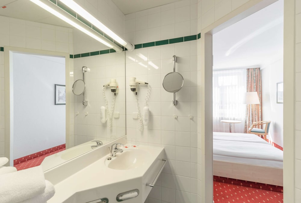 InterCityHotel Schwerin 53/53