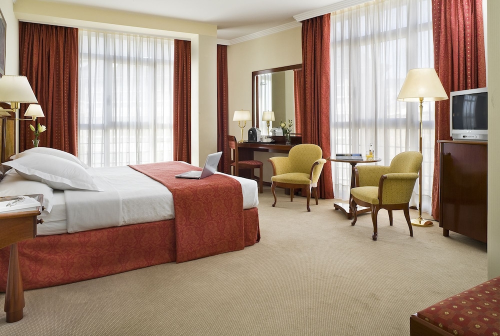 Gran Hotel De Ferrol 15/32