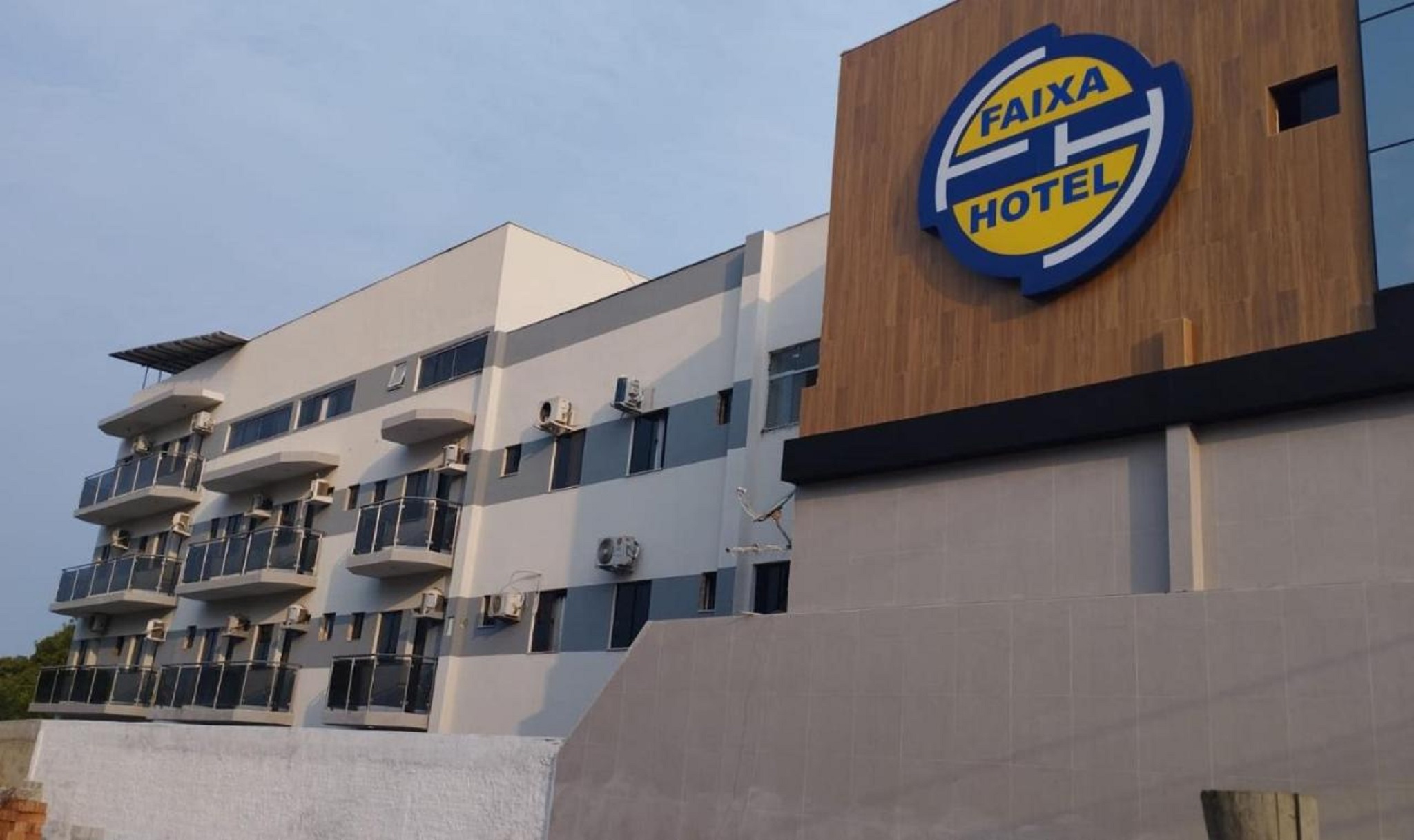 Faixa Hotel 1/35