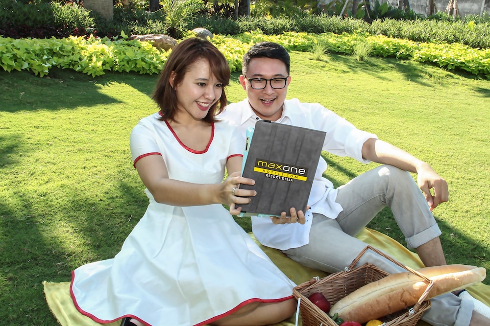 MaxOneHotels.com at Resort Makassar 54/57