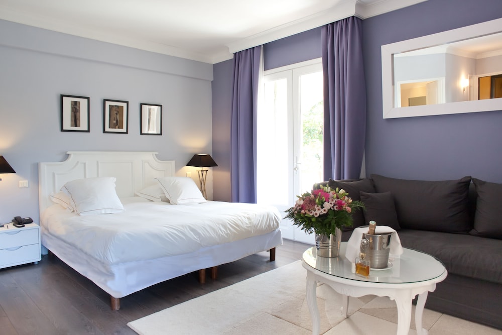 Le Vallon De Valrugues & Spa 22/72