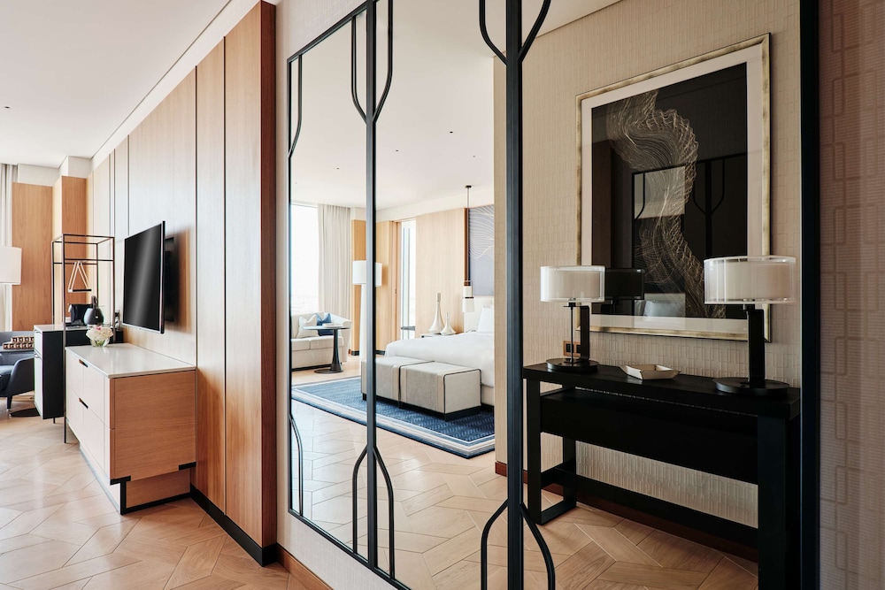 Grand Hyatt Kuwait 48/50