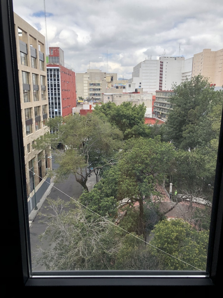Hotel Flamencos 48/50