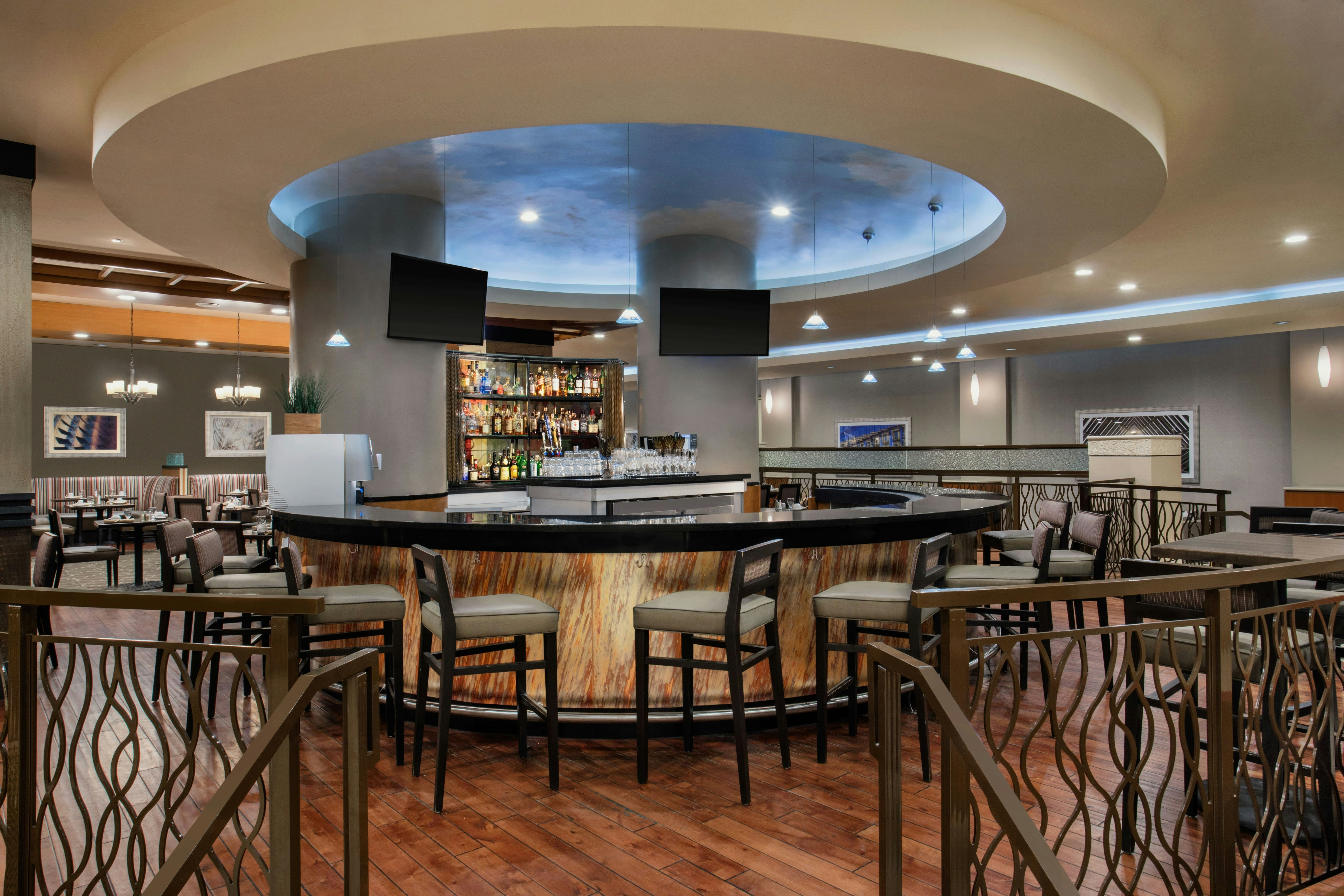 DoubleTree by Hilton Hotel Los Angeles Norwalk 33/59