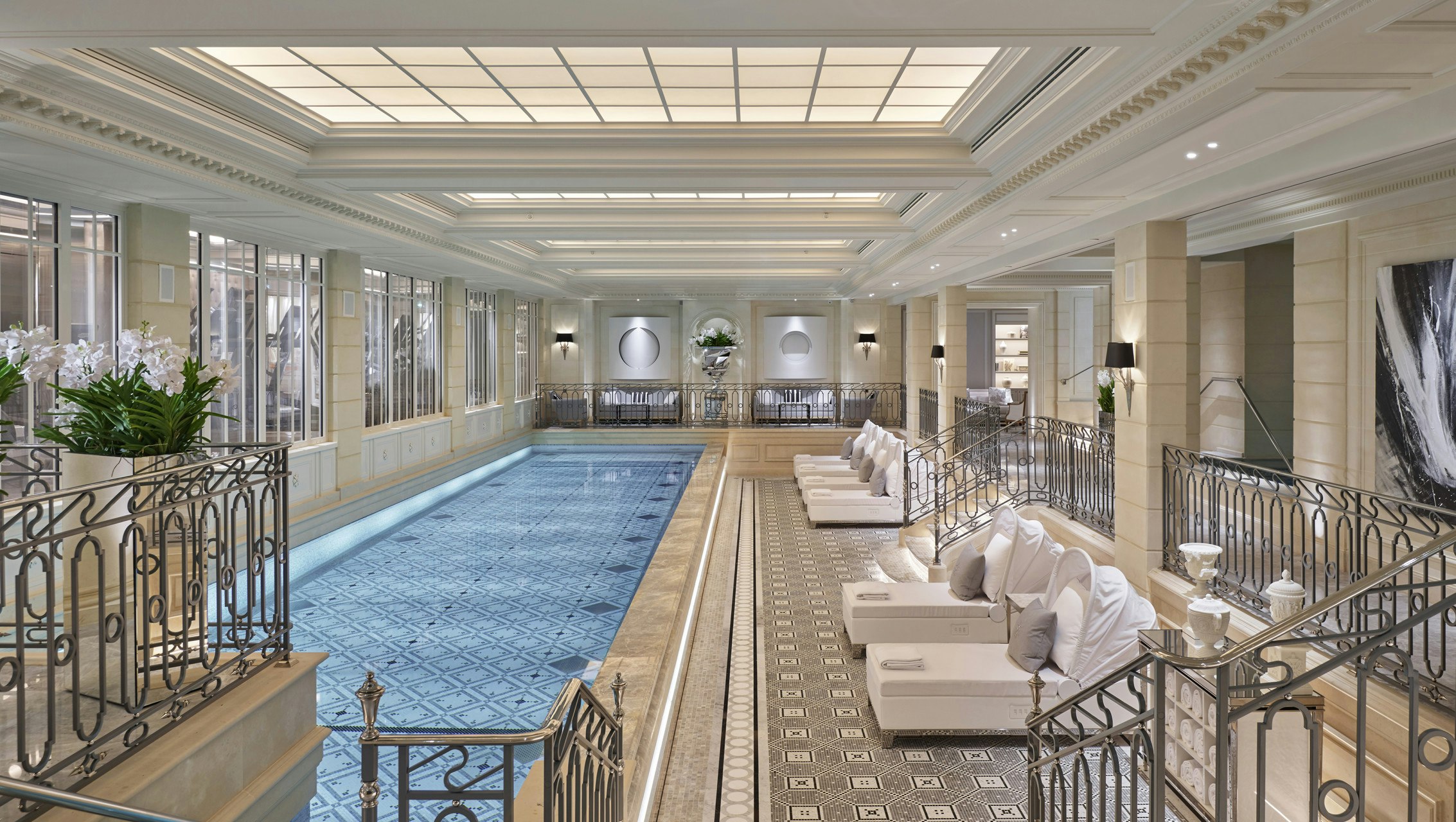 Four Seasons Hotel George V, Paris 27/62