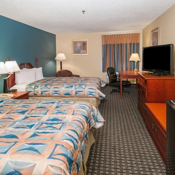 Days Inn by Wyndham Lafayette Scott 14/22
