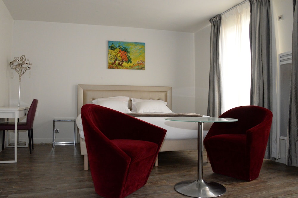 Eurogroup Residence Champ de Mars Paris 34/50
