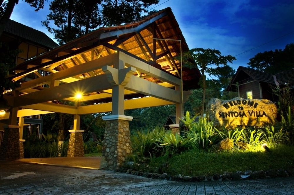 Sentosa Villa 2/49