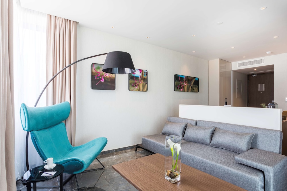 Radisson Blu Hotel Larnaca 44/74
