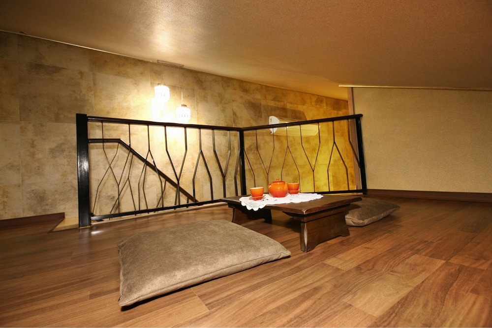 Busan Chaeum Pension 26/50