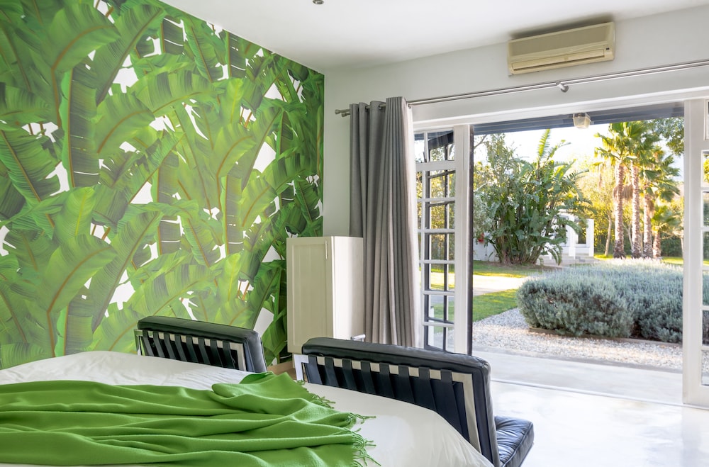 Bloomestate Luxury Retreat 42/61