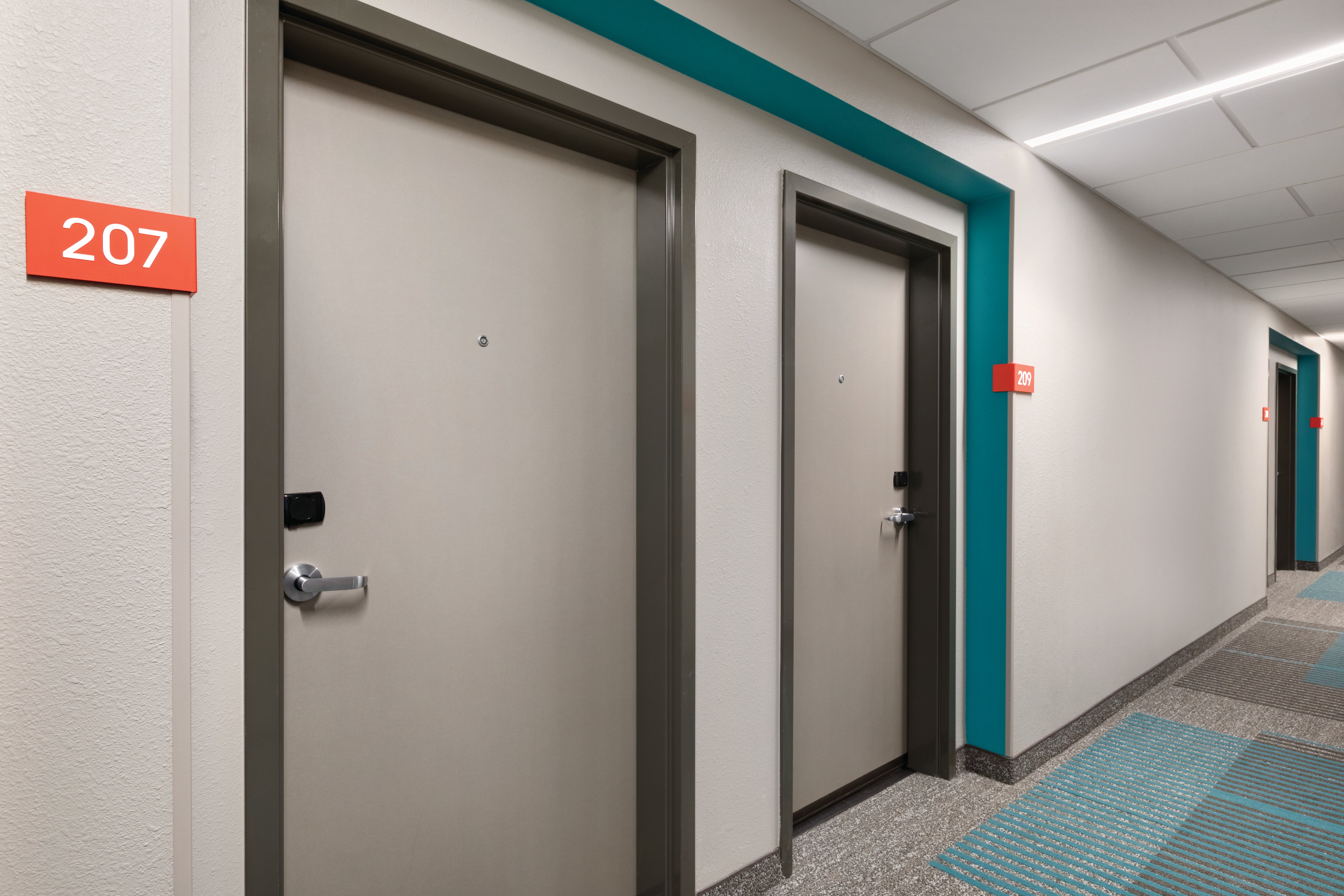 Avid Hotels Beaumont 23/48