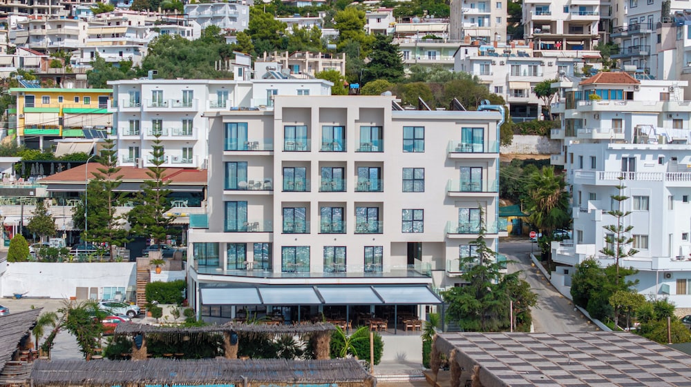 GRAND HOTEL SARANDA photo5