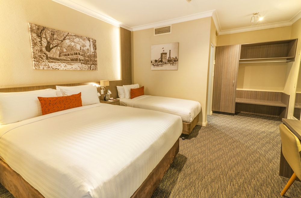 Mercure Orange 12/65