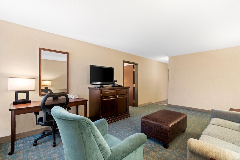 Prado Hotel 44/46
