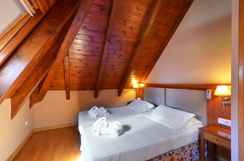 Acevi Val D Aran 8/43