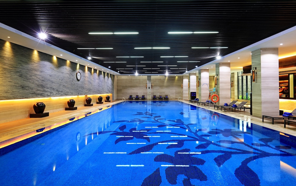 Shenzhen Castle Hotel in SHENZHEN