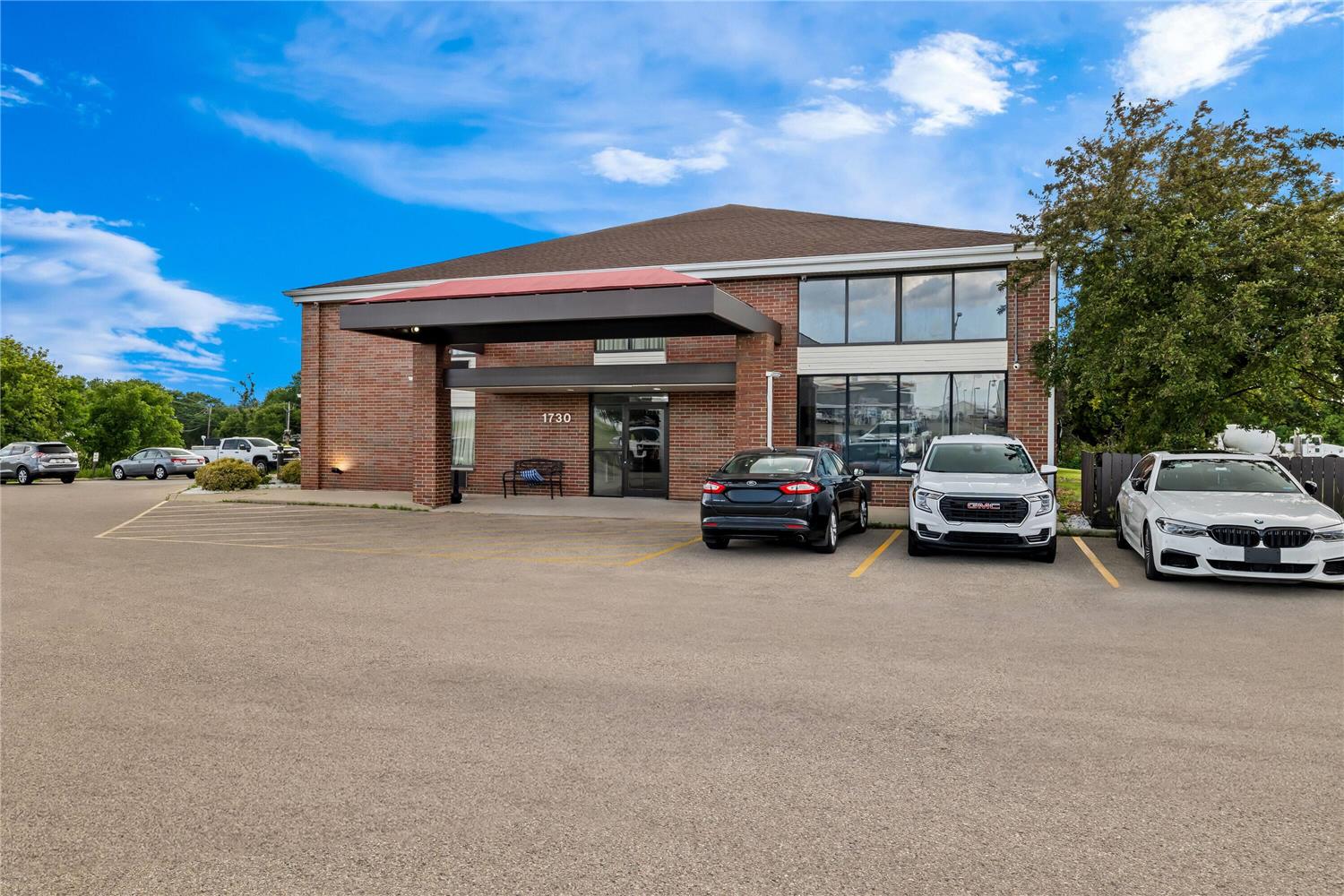 Super 8 by Wyndham Watertown WI 45/49