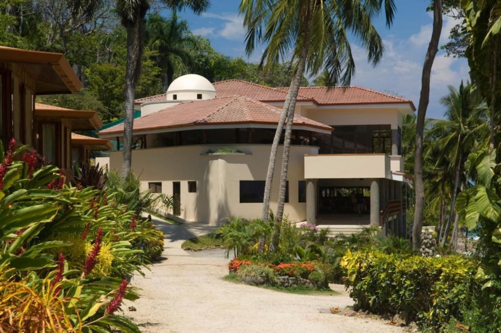 Tango Mar Beachfront Boutique Hotel and Villas 1/49