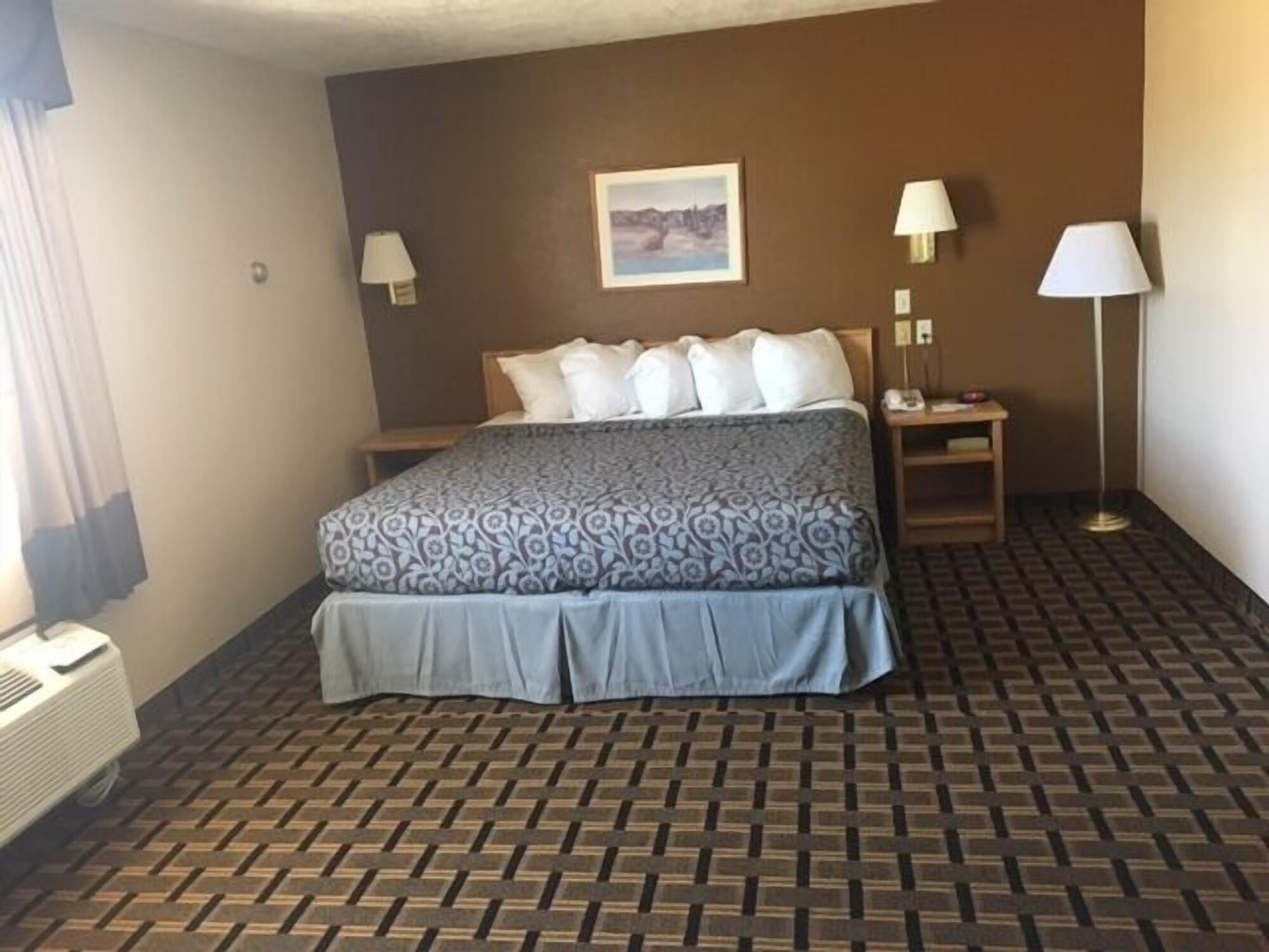 Suite, King Bed