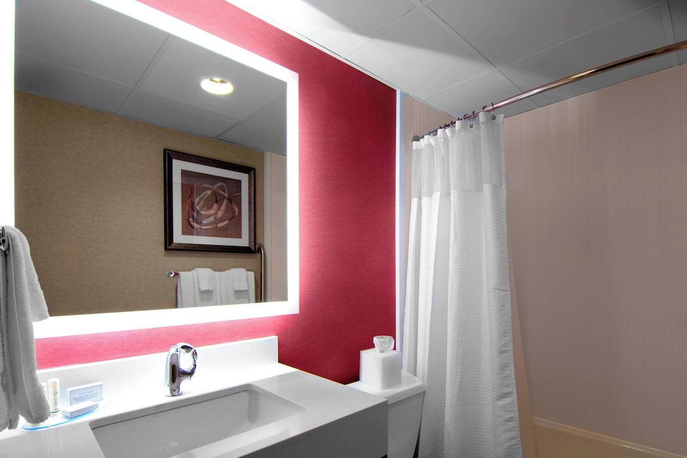 1 Bedroom, Suite, 2 Queen Beds, Sofa