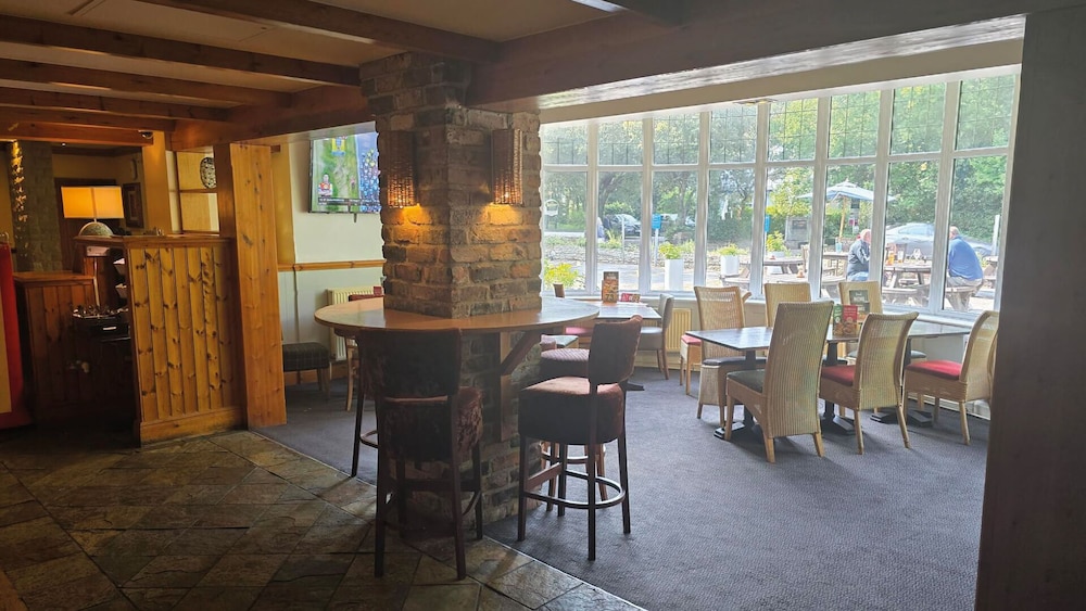 Premier Inn Bournemouth East Lynton Crt 42/54
