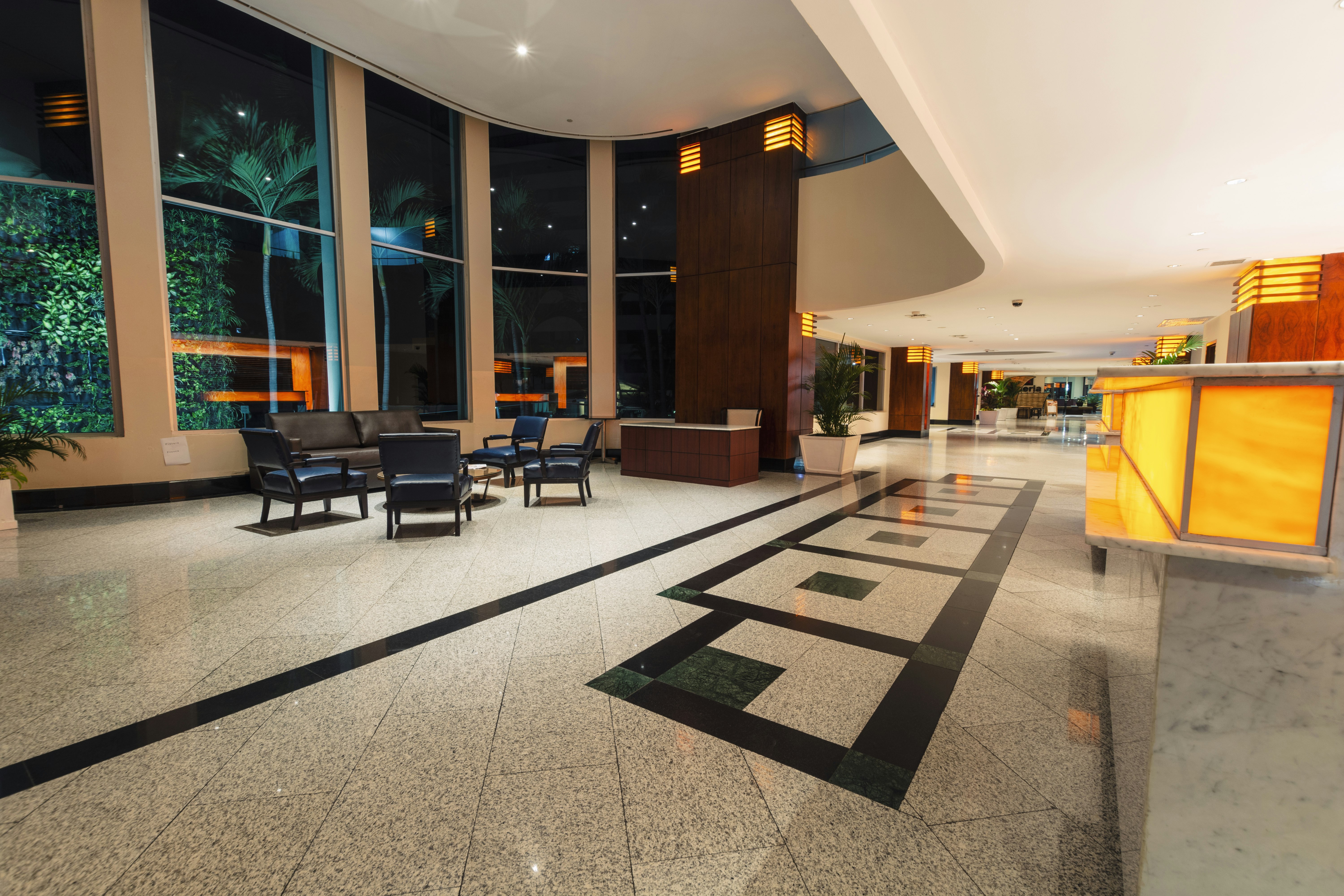 Hilton Colon Guayaquil 12/50