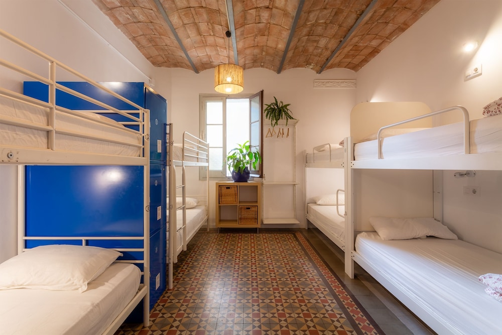Primavera Hostel 32/70