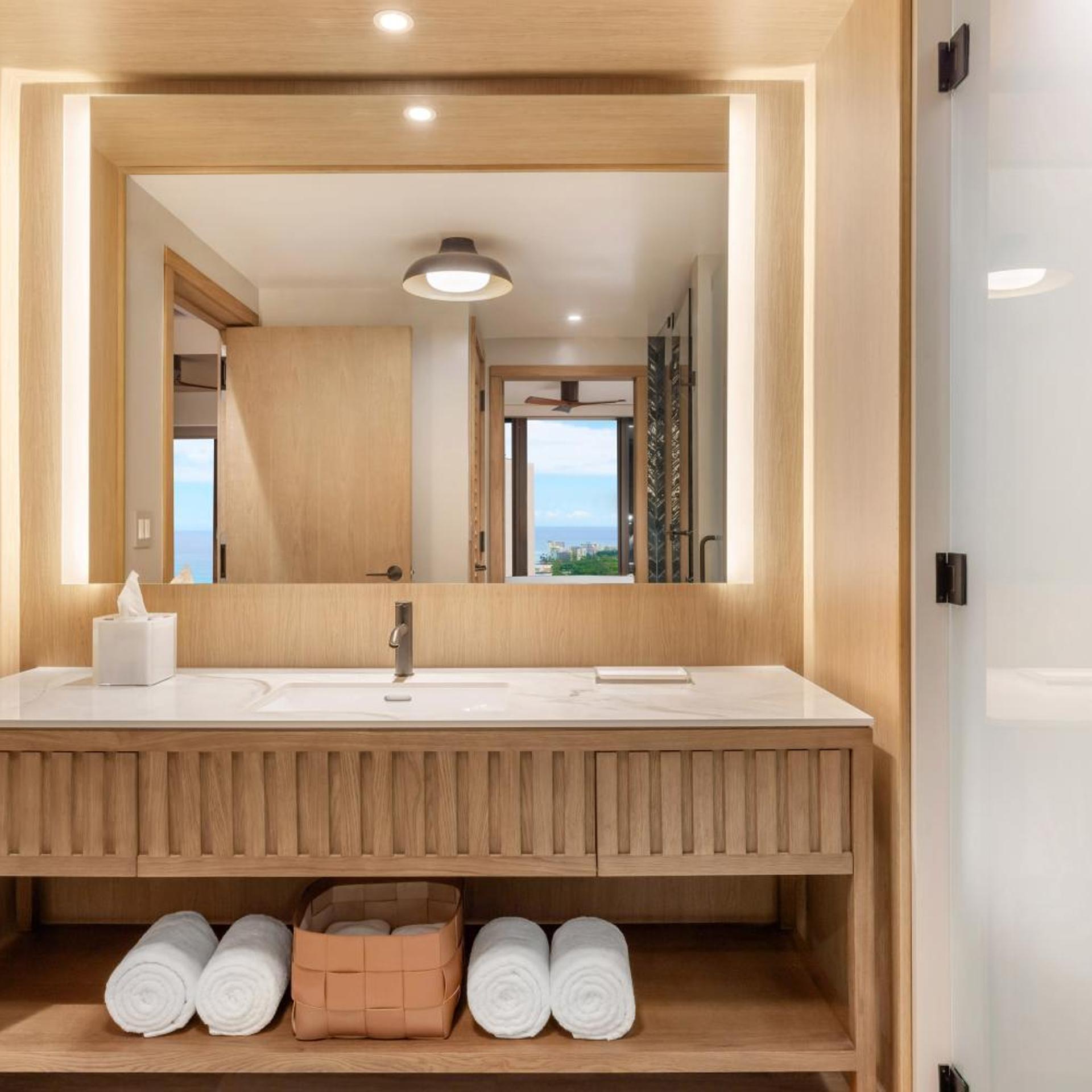 3 Bedrooms, Penthouse Suite, 2 Double Beds, 2 King Beds