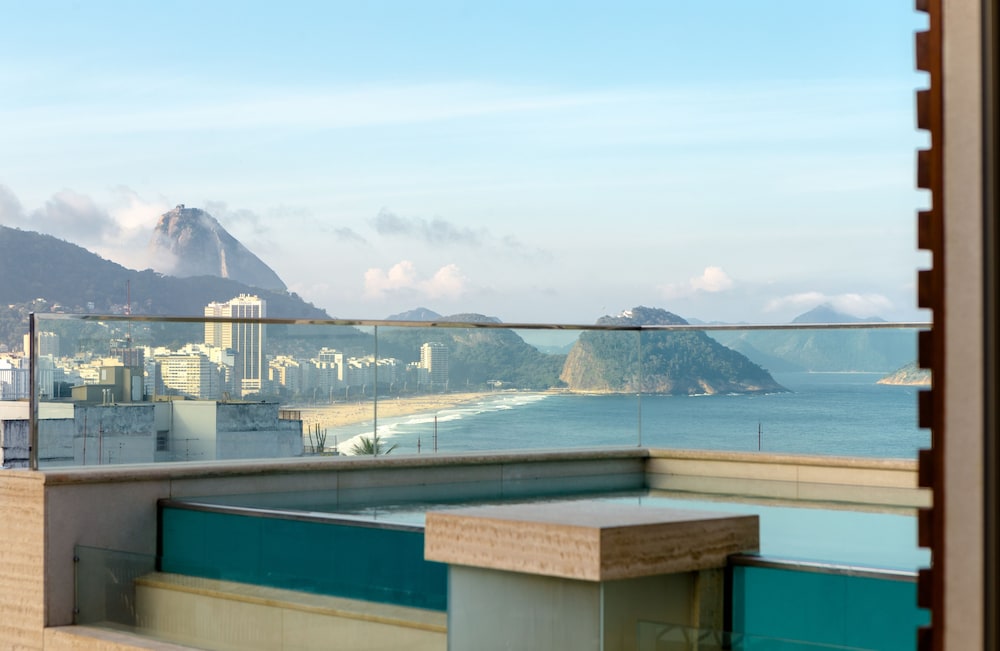 Ritz Copacabana Boutique 47/52
