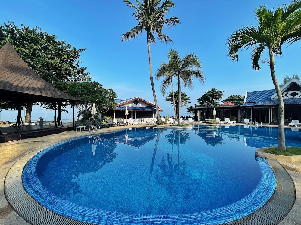 ANDAMAN LANTA RESORT 24/50