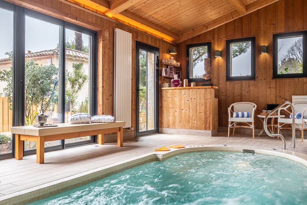 La Baronnie Hotel & Spa 45/88