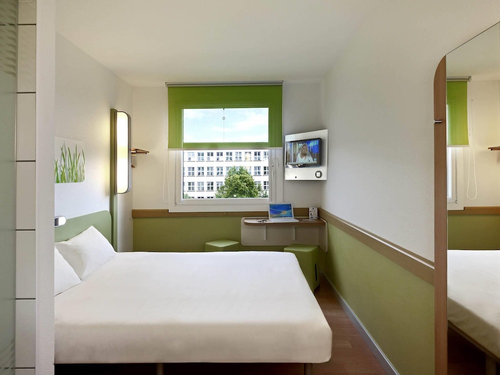 Ibis Budget Warszawa Reduta 29/54