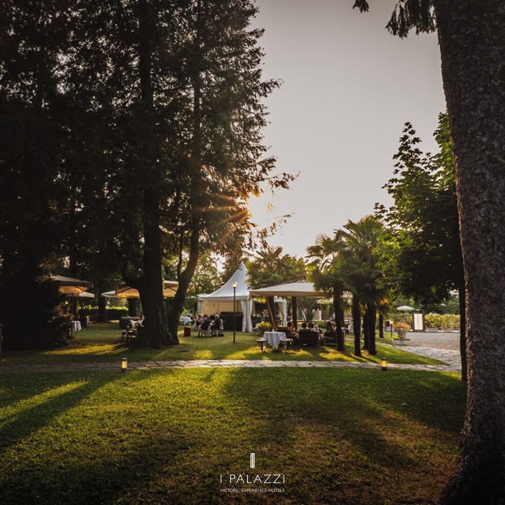 Palace Grand Hotel Varese 44/50