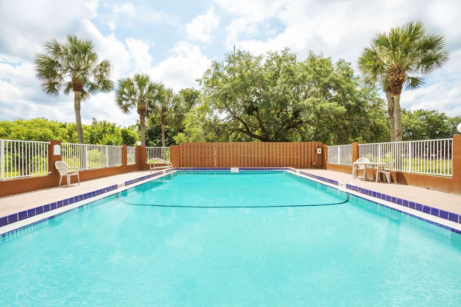Super 8 By Wyndham St. Augustine 3/6