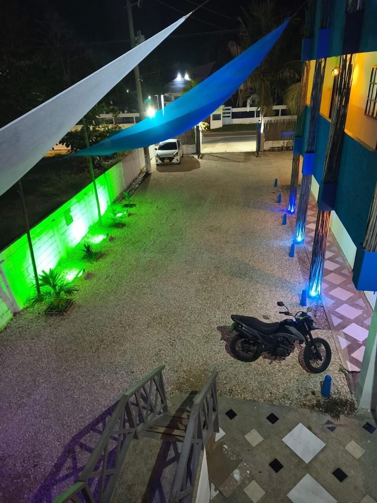 Hotel Palmetto Beach Covenas 20/24