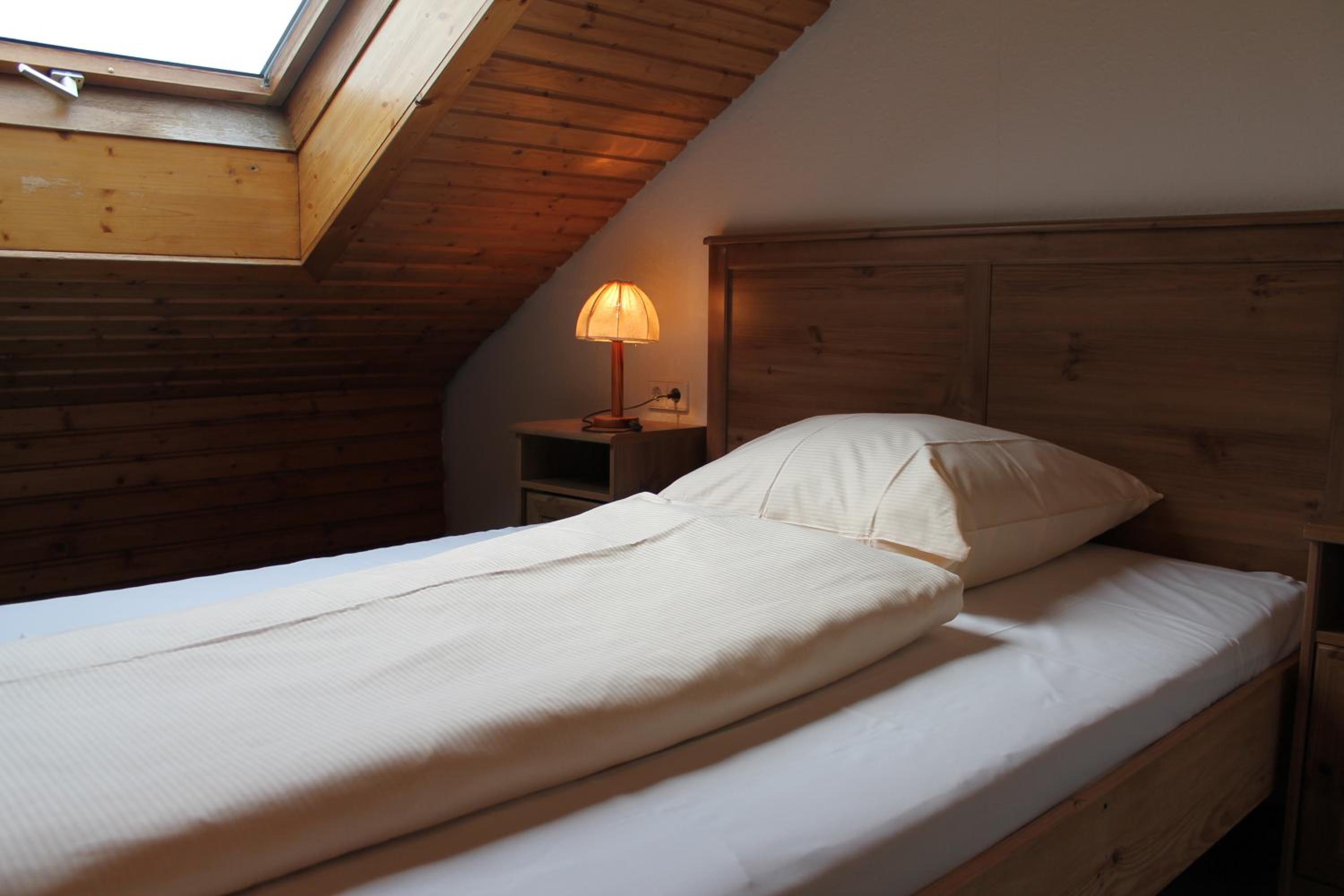 Room, Single, Action Forest Aktiv Hotel 1/6