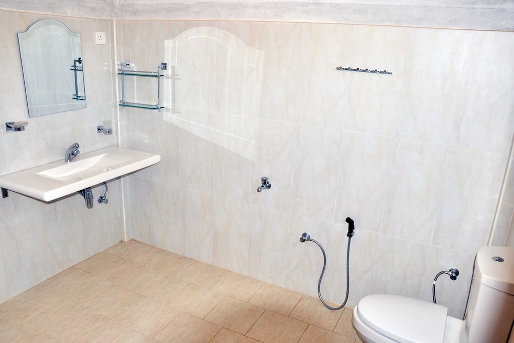 Lanrich Villa 20/20
