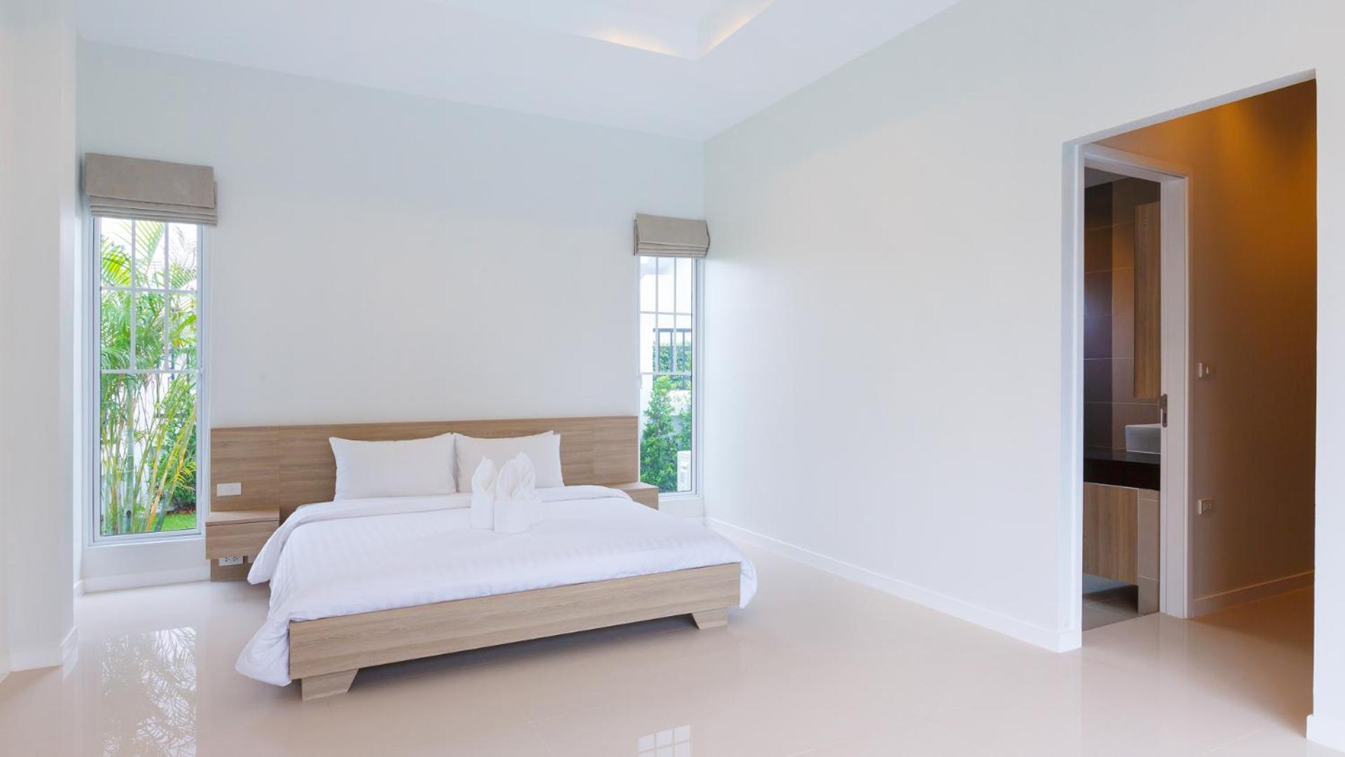 4 Bedrooms, Garden Pool, Villa