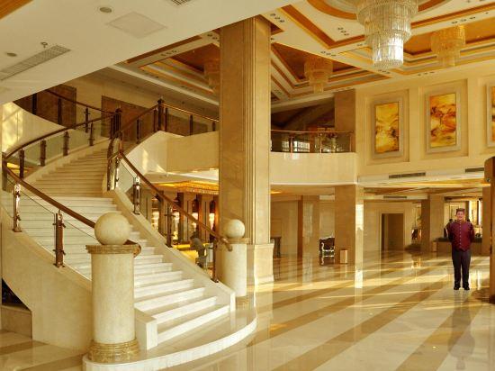 Manhattan International Hotel 24/27